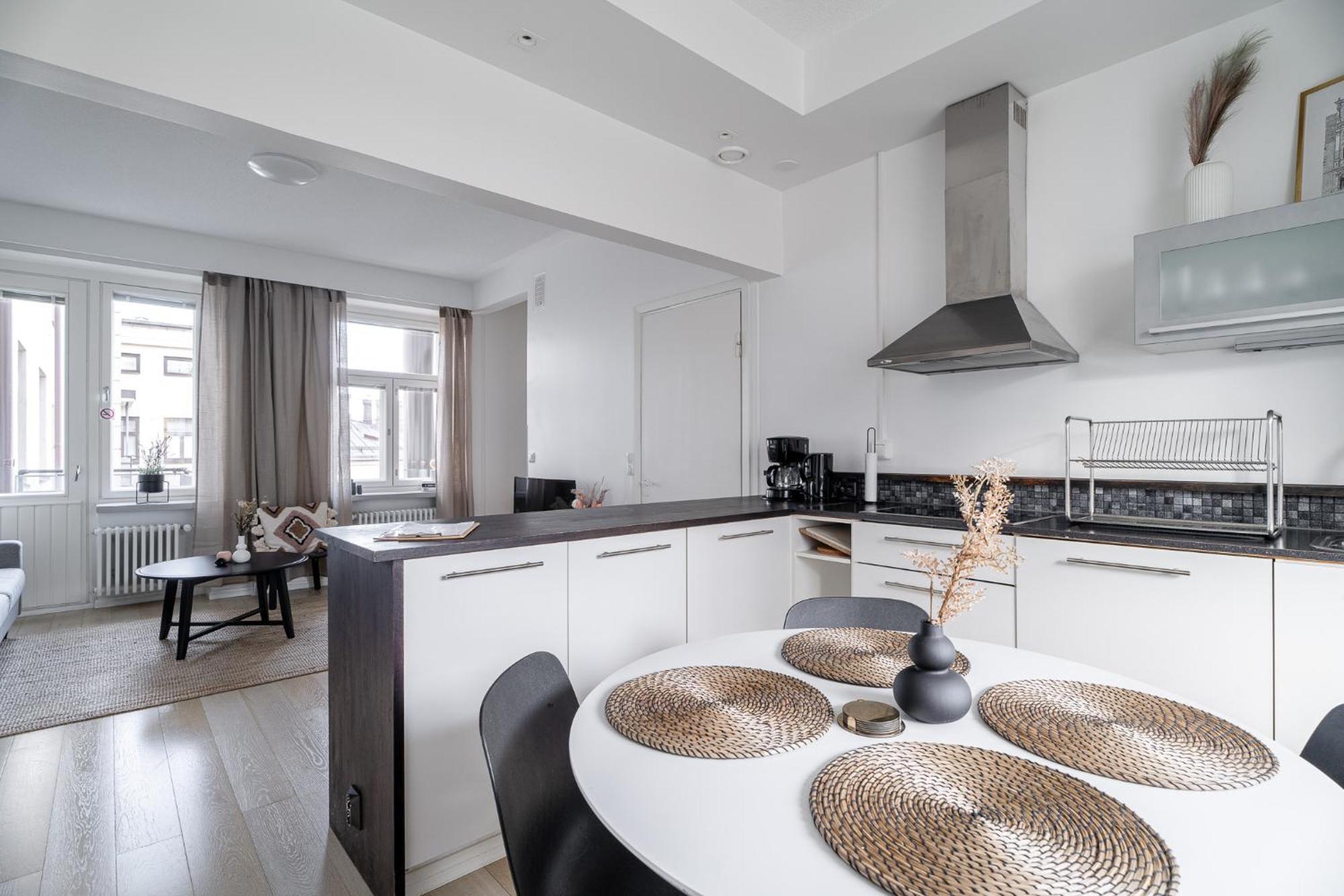"Penthouse" - Renovated 1Br Apt With Sauna & 60M2 Private Terrace, Hosted By 2Ndhomes Tammerfors Exteriör bild